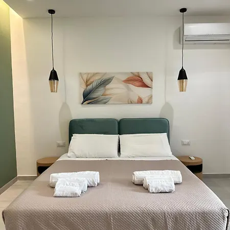 I Faraglioni Comfort Bed & Breakfast 2*