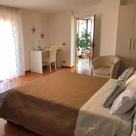 Bed and Breakfast I Faraglioni Comfort Terrasini