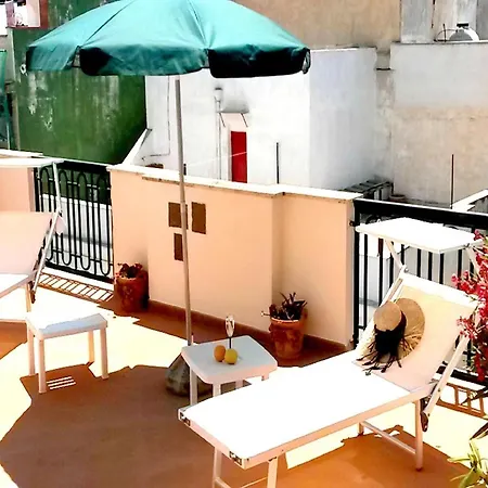 Bed and Breakfast I Faraglioni Comfort