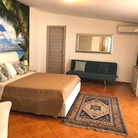 I Faraglioni Comfort 2* Terrasini